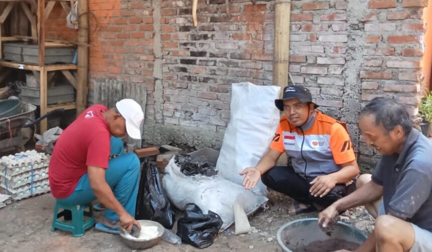 5d547a3c c6aa 426a 8c6b 04e8f13009a6 Home Industri Telur Asin Mengangkat Ekonomi Desa Cihampelas Melalui Pemberdayaan Kreatif