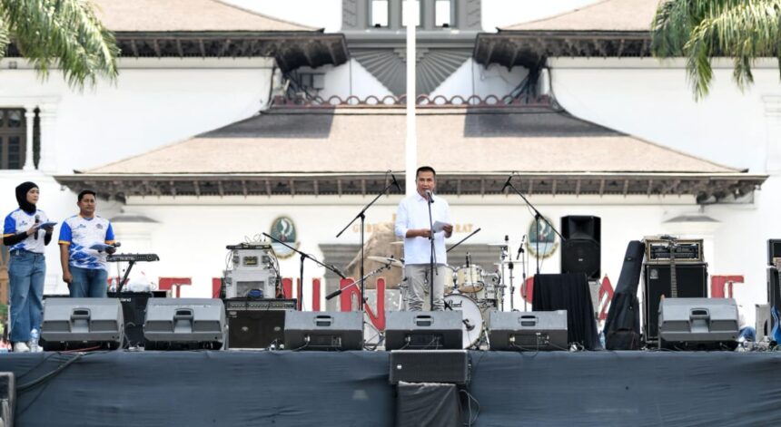 bey hari oeang UMKM Melejit di Jawa Barat, Bagaimana 7 Juta Pelaku Usaha Lokal Menembus Pasar Global