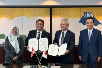 jadi foto yang benar Peluang Emas Pemuda Jabar Belajar di Jepang, Pemprov Jabar dan AIWA Holdings Luncurkan Beasiswa Internasional