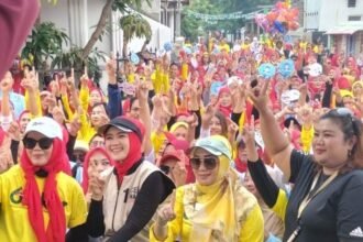 IMG 20241116 WA0004 Soksi dan KWSI Gelar Jalan Santai dan Senam Sehat bersama Gina di HUT ke-60 Golkar