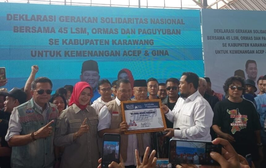 Sekitar 45 LSM dan Ormas deklarasi menyatakan dukungan bagi Paslon 01 Acep-Gina dalam Pilkada Karawang 2024.