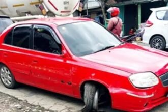 IMG 20241221 WA0004 Tabrakan Beruntun di Jalan Raya Selakopi, Sopir Ngantuk Hyundai Terbang Setelah Seruduk Cayla