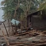 IMG 20241222 WA0025 Abrasi Pantai Hantam Palabuhanratu, Puluhan Rumah Rusak Warga Mengungsi