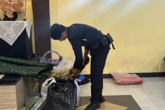 IMG 20241224 WA0004 Brimob Polda Jabar Sterilisasi Gereja di Palabuhanratu untuk Natal dan Tahun Baru 2025