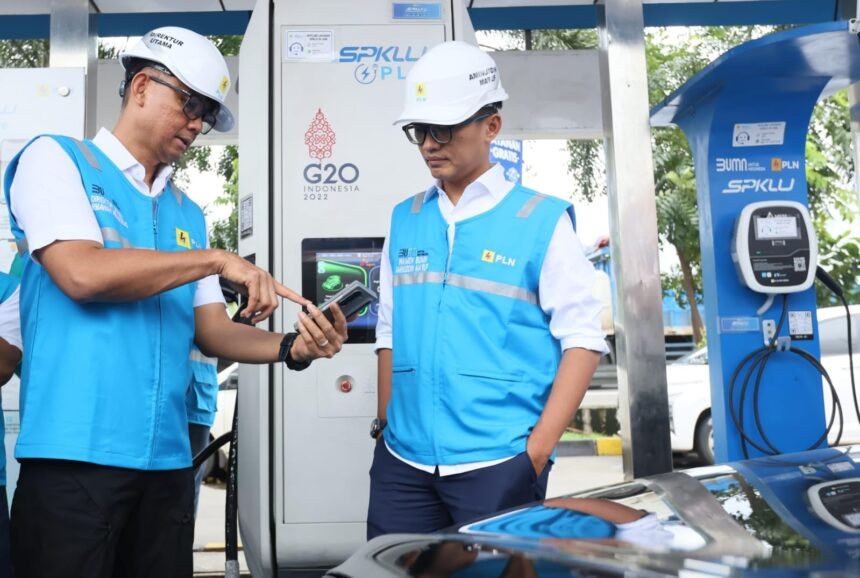 IMG 20241225 WA0001 Wamen BUMN Cek Langsung Kesiapan SPKLU PLN Layani Kebutuhan Nataru