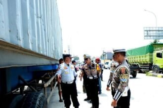 IMG 20241225 WA0009 Pemeriksaan Kendaraan di Exit Tol Parungkuda untuk Antisipasi Kecelakaan