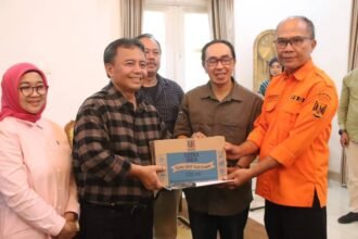 IMG 20241229 WA0001 Sekda Ade Suryaman Terima Bantuan Beras CPPD dari Pemprov Jabar