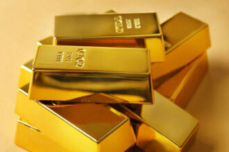 Baik emas Antam maupun UBS menunjukkan potensi keuntungan yang menjanjikan dengan kenaikan harga yang konsisten.