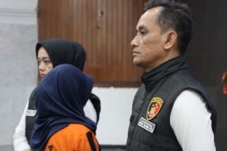 IMG 20250113 WA0010 Polisi Tangkap ART Sukabumi, Curi Emas Berlian dan Sertifikat Senilai Ratusan Juta