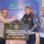 Ketua PD Perpamsi, Budi Karyawan, mengapresiasi atas perannya Bupati Sukabumi atas keberhasilan Perusahaan Daerah Air Minum (PDAM) Kabupaten Sukabumi