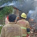 Kondisi sekitar rumah tukang bubur ludes terbakar
