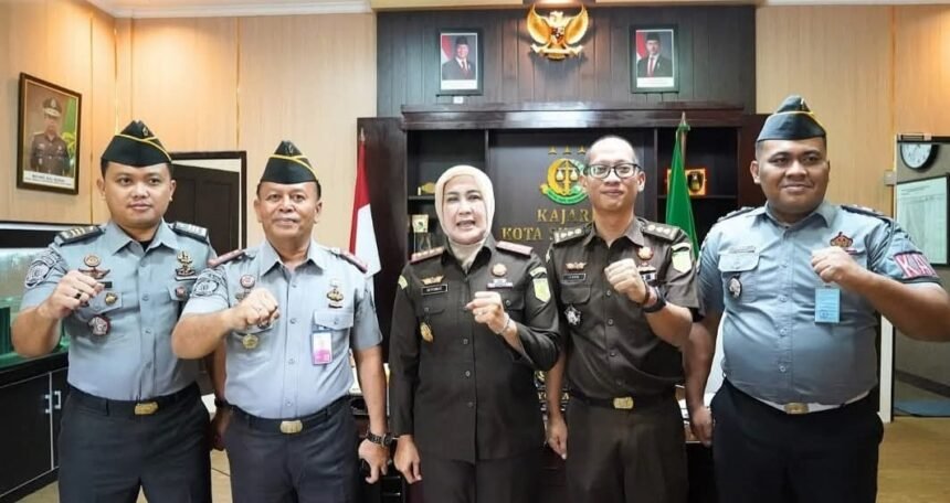 Pentingnya sinergi antara Lapas dan Kejaksaan dalam memastikan proses hukum berjalan efektif.