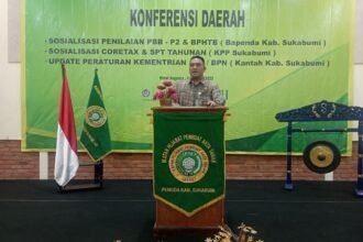 Kepala Badan Pendapatan Daerah (Bapenda) Kabupaten Sukabumi, Herdy Somantri, resmi membuka Konferensi Daerah Ikatan Pejabat Pembuat Akta Tanah (IPPAT) Kabupaten Sukabumi pada Selasa (4/2/2025).