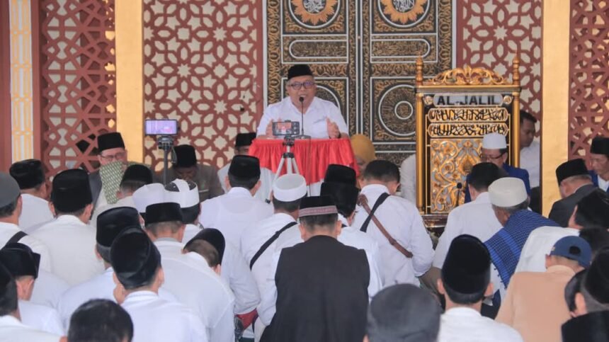 Bupati menegaskan bahwa Khotam Akbar merupakan langkah nyata dalam mewujudkan visi Sukabumi yang religius