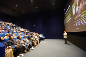 Wakil Bupati Sukabumi, H. Iyos Somantri, memberikan apresiasi tinggi terhadap penayangan perdana film "Sampai Nanti, Hanna" di Sam’s Studio Cibadak