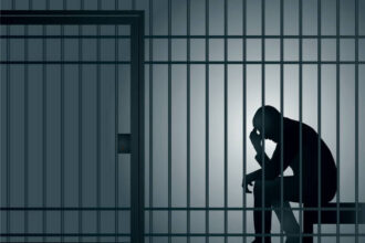 Ilustrasi koruptor dalam tahanan