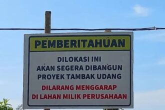 Sebanyak 775 warga Minajaya , Kabupaten Sukabumi, secara tegas menolak rencana pembangunan tambak udang di wilayah pesisir mereka.