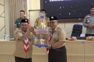 Bupati Sukabumi, H Marwan Hamami, menekankan pentingnya ide kreatif dalam Gerakan Pramuka untuk menghadapi tantangan zaman