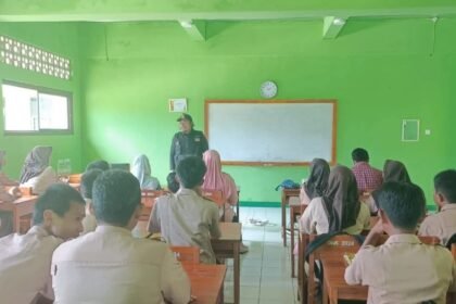 Kepala Desa Purwosari Agus Setiagunawan,SE