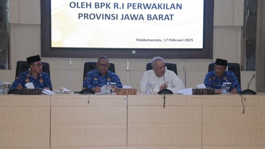 Bupati Sukabumi, H. Marwan Hamami, menegaskan pentingnya sikap kooperatif dan proaktif dari seluruh perangkat daerah dalam menghadapi pemeriksaan interim Laporan Keuangan Pemerintah Daerah (LKPD) Tahun Anggaran 2024