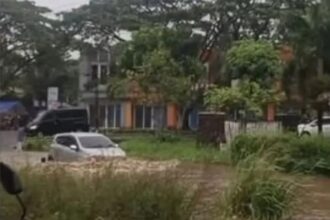 Banjir Dahsyat Rendam Kecamatan Baros Sukabumi Akibat Curah Hujan Tinggi