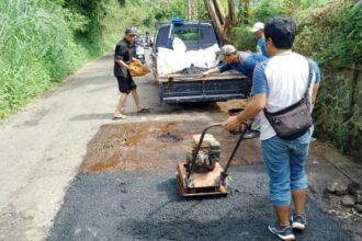 Perbaikan Jalan Cikukulu-Caringin Dilakukan dengan Teknik Canggih, Begini Prosesnya