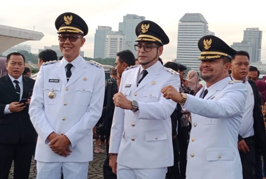 Pelantikan Walikota dan Wakil Walikota Sukabumi terpilih, Ayep Zaki-Bobby Maulana