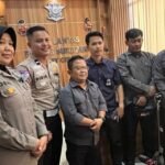 Kehadiran Tim Kang Dedi Mulyadi alias KDM menemui secara langsung dimana tempat Aipda Didik bertugas.