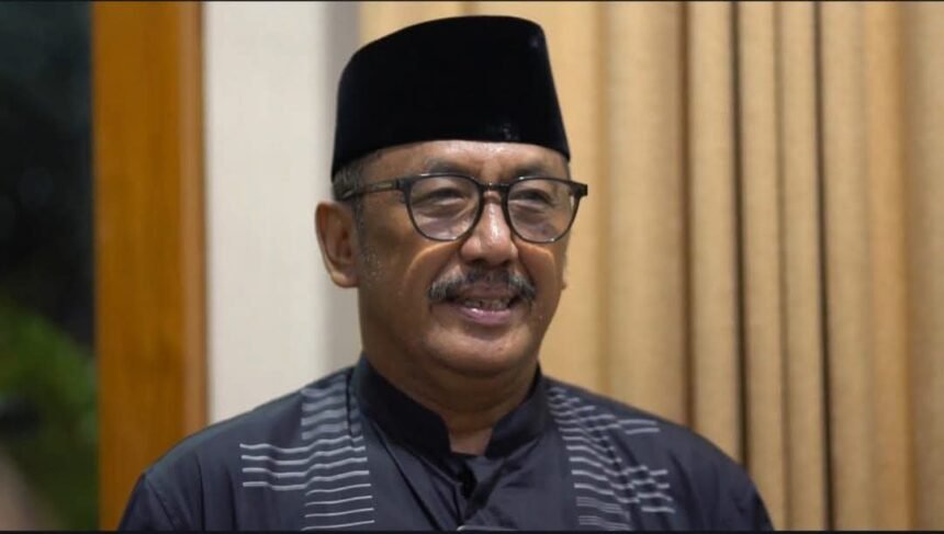 Bupati Sukabumi, H. Asep Japar