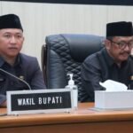 Bupati Sukabumi, H. Asep Japar, bersama Wakil Bupati H. Andreas