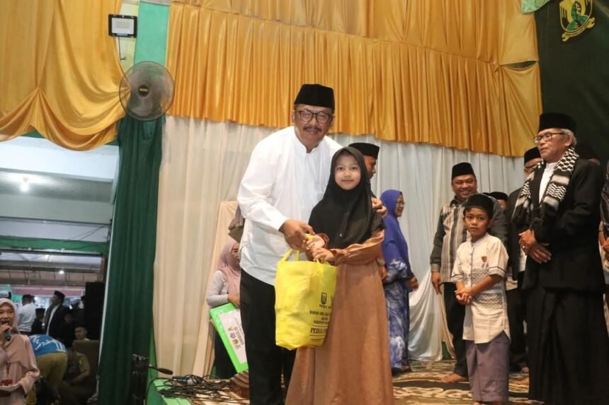 Bupati Sukabumi, H. Asep Japar, menegaskan komitmennya sebagai pelayan masyarakat