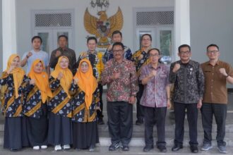 Bupati Sukabumi H. Asep Japar menegaskan dukungan penuhnya kepada Forum Silaturahmi Kabupaten Sukabumi Sehat (FSKSS)