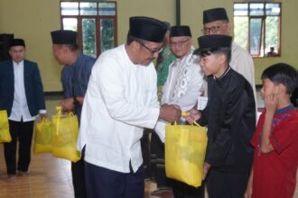 Bupati Sukabumi H. Asep Japar menggelar Muhibah Ramadhan di Pondok Pesantren Modern Assalam Putri Warungkiara