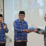 Bupati Sukabumi H. Asep Japar resmi melantik Forum Tanggung Jawab Sosial Perusahaan, Kemitraan