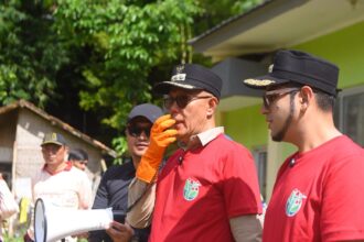 Program Restoe Boemi resmi diluncurkan Wali Kota Sukabumi H. Ayep Zaki dan Wakil Wali Kota Bobby Maulana di RW 07 Kelurahan Subangjaya