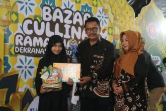 Bupati Sukabumi H. Asep Japar resmi menutup Bazar Ramadan 1446 Hijriah di Sukabumi Craft Center Cisaat