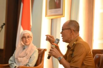 Wali Kota Sukabumi H. Ayep Zaki menerima kunjungan anggota DPR RI Fraksi PAN Desy Ratnasari