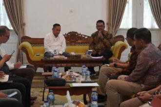 Bupati Sukabumi, H. Asep Japar