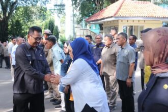 IMG 20250408 WA0005 Kuatkan Pelayanan Publik, Pesan Bupati Asep Japar di Hari Pertama Masuk Kerja