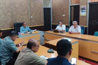 Sekretaris Daerah (Sekda) Kabupaten Sukabumi, Ade Suryaman, selaku Ketua Badan Pengelola Ciletuh Palabuhanratu UNESCO Global Geopark (CPUGGp), memimpin rapat strategis persiapan Revalidasi CPUGGp