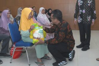 Bupati Sukabumi, H. Asep Japar, resmi meluncurkan Program Sukabumi Nyaah Ka Indung di Pendopo