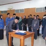 IMG 20250416 WA0001 Bupati Asep Japar Lantik PNS dan Serahkan SK CPNS, Pesan Pentingnya Begini
