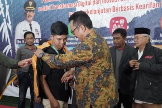 mahasiswa kkn unlip Bupati Asep Japar Lepas 734 Mahasiswa KKN Unlip 2025