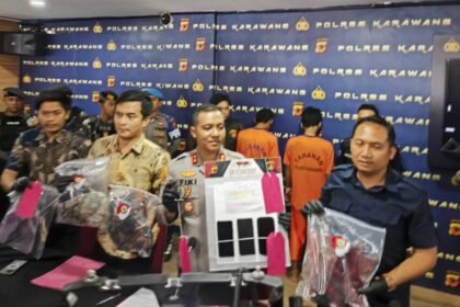 IMG 20250502 WA0004 Tega! Cucu Habisi Nenek Kandung di Karawang Demi 100 Gram Emas