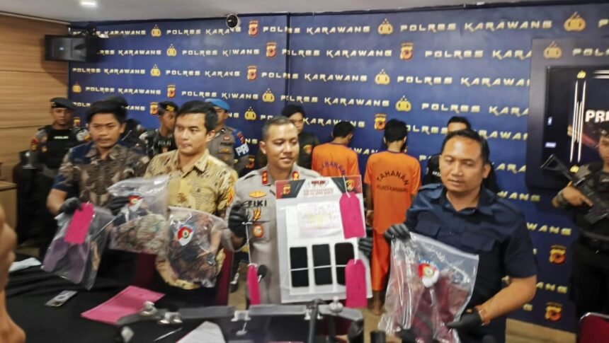 IMG 20250502 WA0004 Tega! Cucu Habisi Nenek Kandung di Karawang Demi 100 Gram Emas