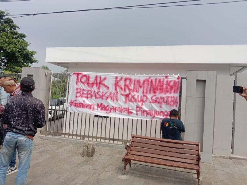 IMG 20250610 WA0210 Suara untuk Yusuf, Aksi Solidaritas Wartawan dan Warga Karawang