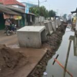 IMG 20250629 WA0003 Atasi Permasalahan Genangan, Pemkab Bangun Drainase di Rengasdengklok Utara