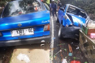 Logopit 1750141425259 Kecelakaan Tunggal Mobil Sedan Menabrak Motor Tukang Bakso di Cikembang Sukabumi