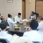 Logopit 1750427457912 Terima Kunjungan Kadin Pimpinan Kang Emay, Ketua DPRD Karawang Dorong Rekonsiliasi