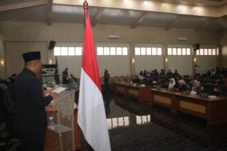 sby111 Paripurna DPRD Kabupaten Sukabumi: Penyampaian Nota, Penjelasan Bupati atas Rakerda Pertanggungjawaban APBD 2024